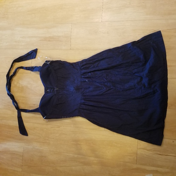 Vintage-inspired Summer halter dress- Navy - Picture 6 of 7